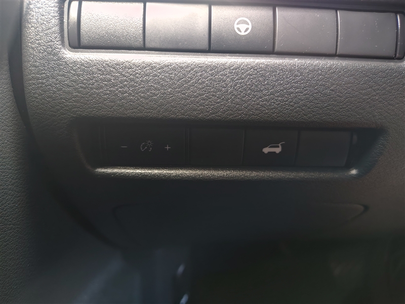 2022 Nissan Rogue SV photo 41